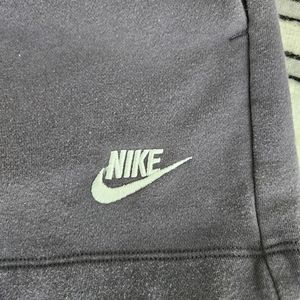 Nike women's size large shorts